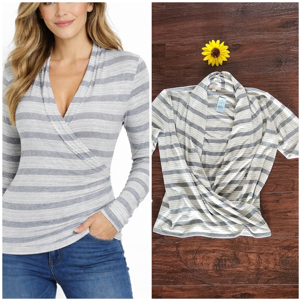 NWT Loft Top Wrap Front V Neck Gray Striped Long Sleeve 🖤